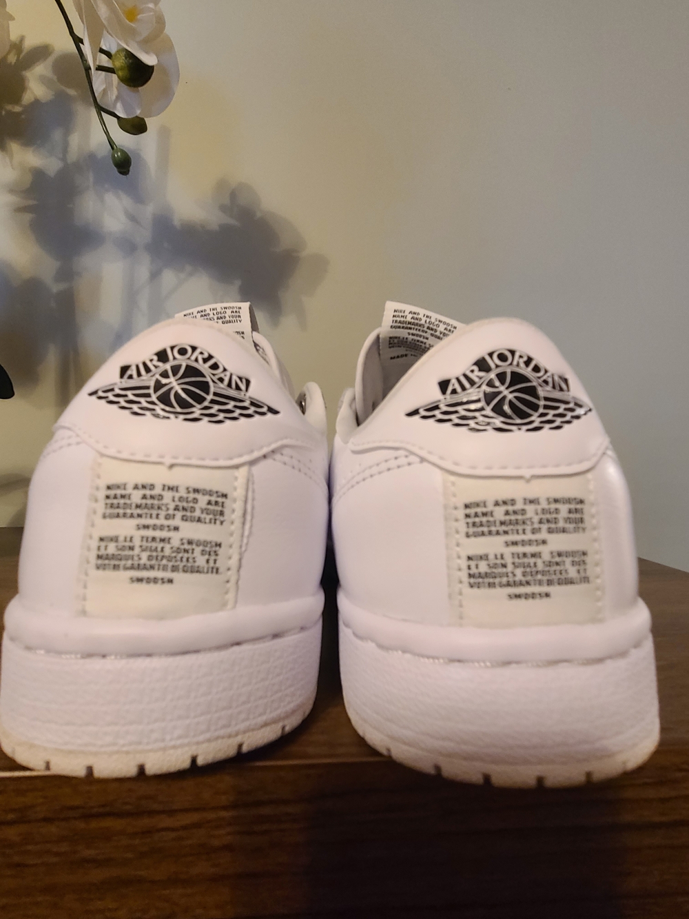 Nike Air Jordan 1 Retro Low White Leather Slip On's AV3918-100 Size 11 - Picture 5 of 16